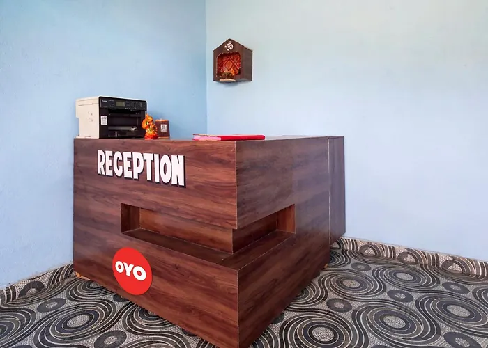 Oyo Flagship Hotel R.M