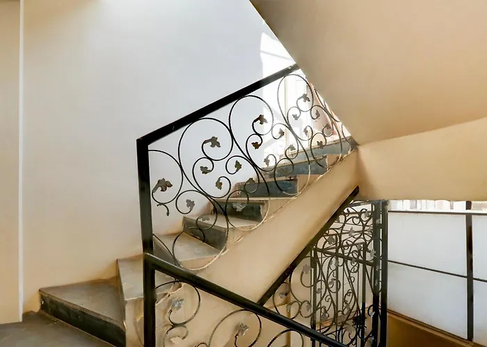 Super Hotel O New Hotel Banjara Suites