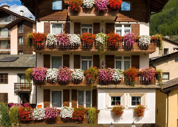 Hotel Meuble Garni Della Contea
