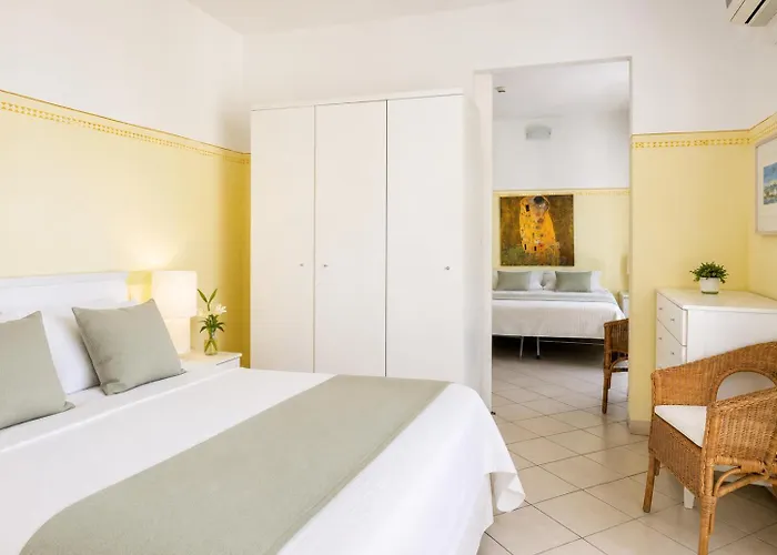 Hotel Club I Pini - Boutique Hotel & Residenza D'Epoca