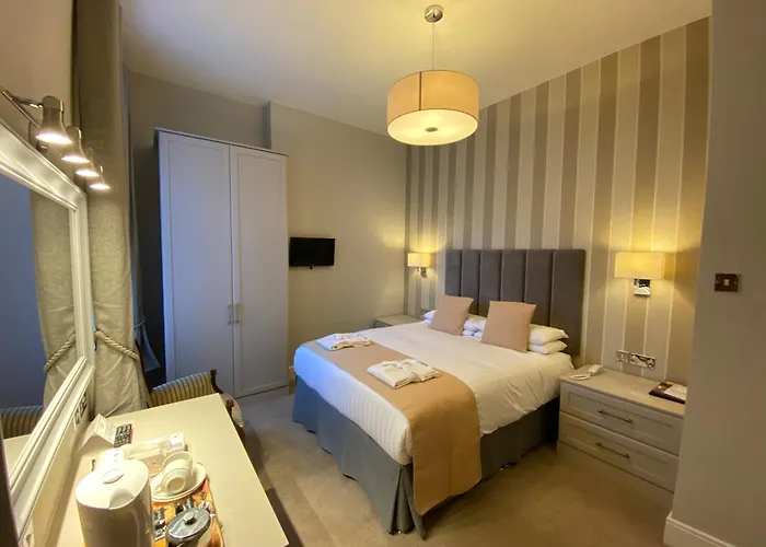 Bedford Hotel