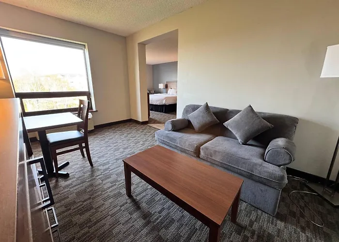 Quality Inn & Suites