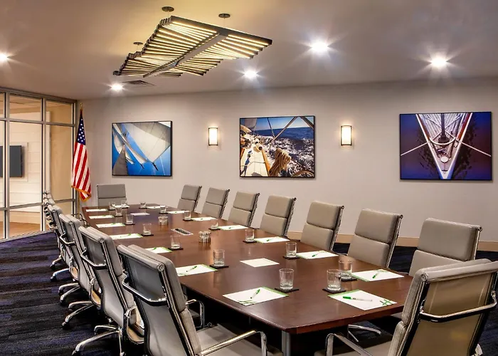 Holiday Inn Newport News - Hampton By Ihg