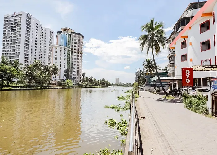 Hotel O Oval Retreat Kochi
