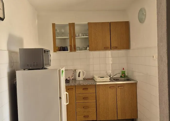 Apartments Kresic