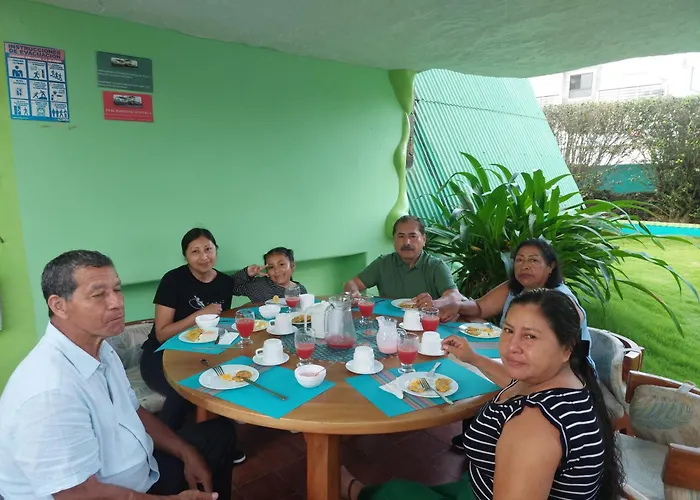 Hostal Casa Edén