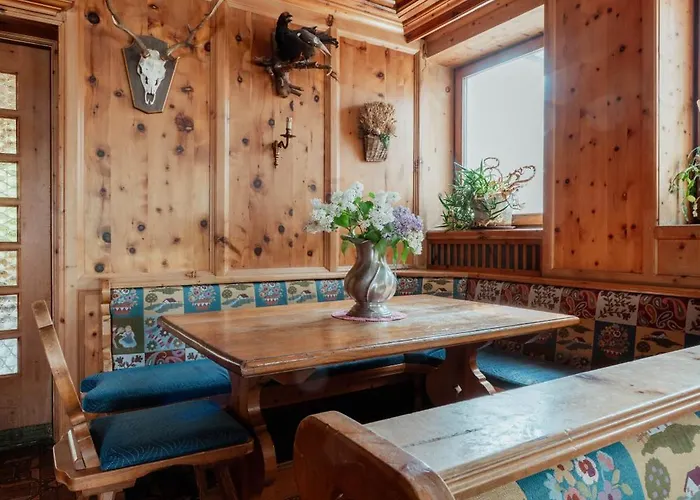 Hotel Tiroler Adler
