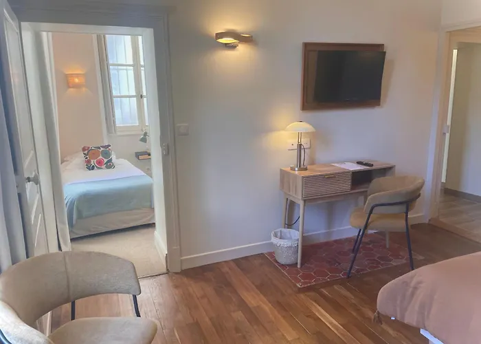 Hotel Des Cymaises