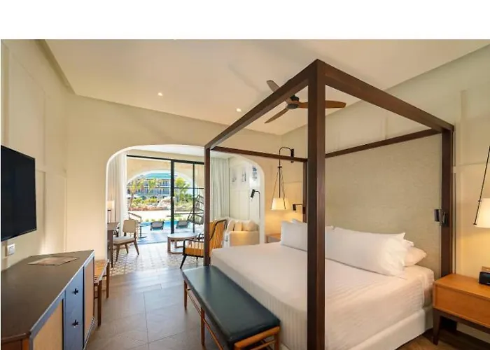 Ocean El Faro Resort (Adults Only)