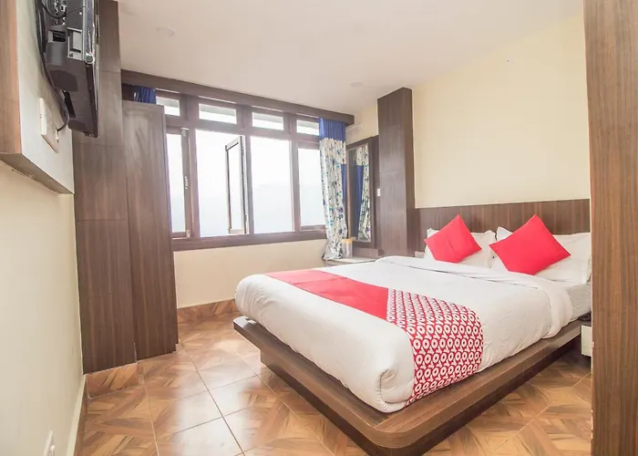 Hotel O WHITE LION