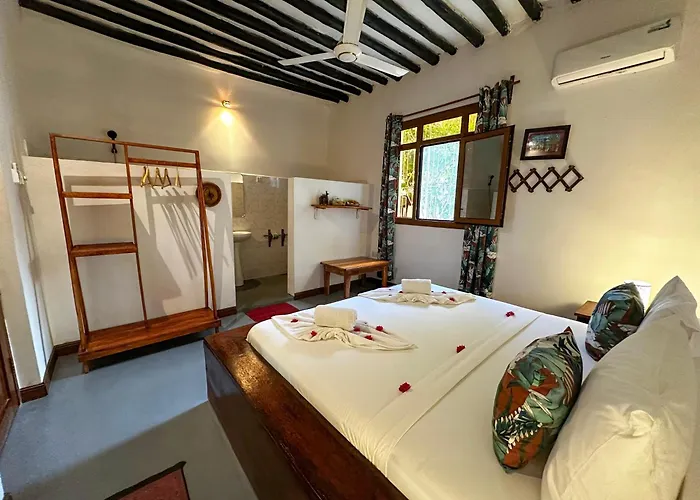 The African Paradise Beach Hotel