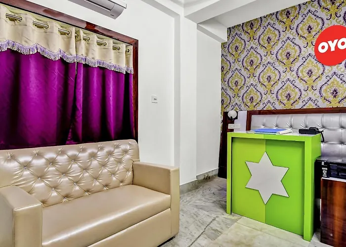 Hotel O Starlight Guest House