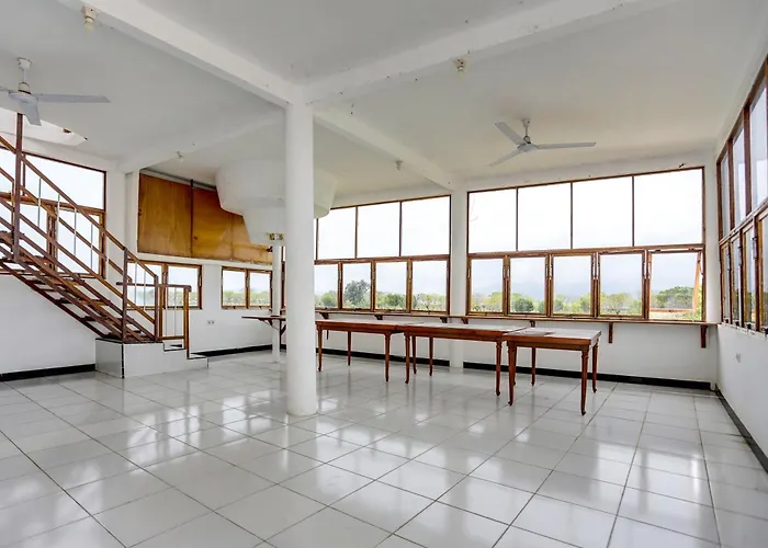 Oyo 91773 Ab Homestay