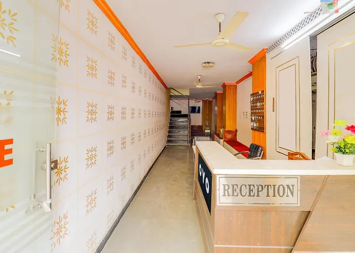 Collection O New Royal Plaza Nampally