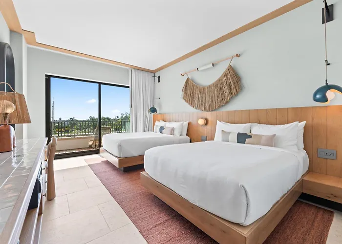 Hotel Indigo Grand Cayman By Ihg