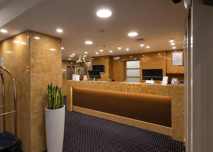 City Life Hotel Poliziano, By R Collection Hotels