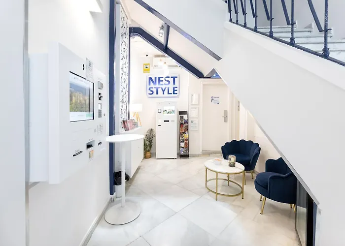 Hotel Nest Style Grenade