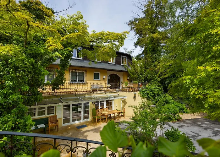 Hotel Restaurant - Haeuserl Im Wald Graz