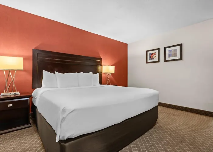 Comfort Inn & Suites Calgary Airport - South