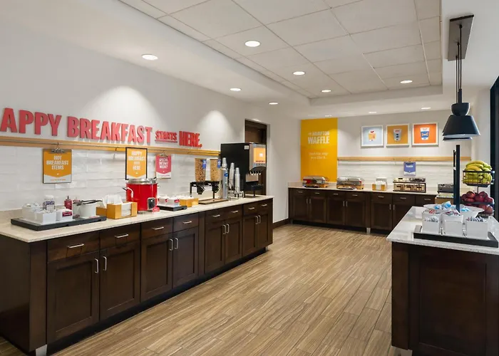 Hampton Inn&Suites - DeLand