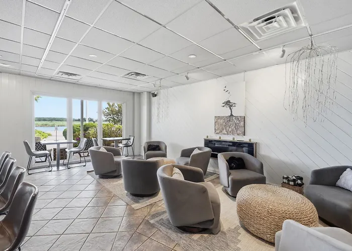 Tilghman Island Inn