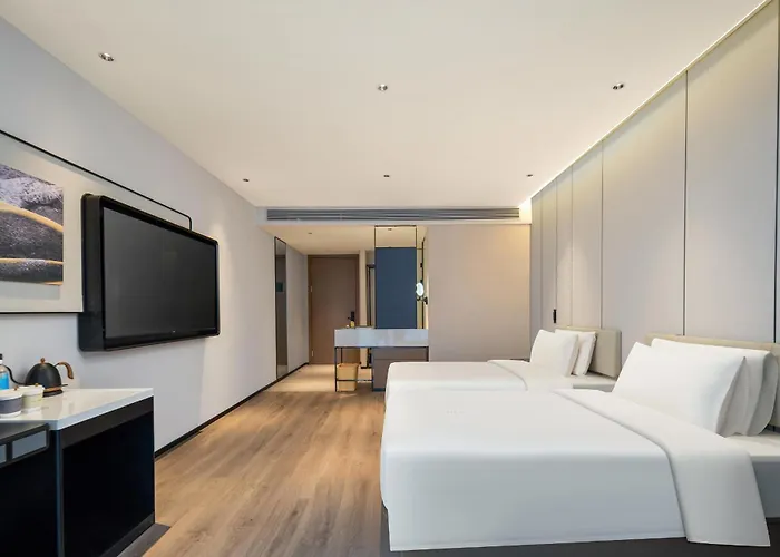 Atour Hotel Nantong Longxin Plaza