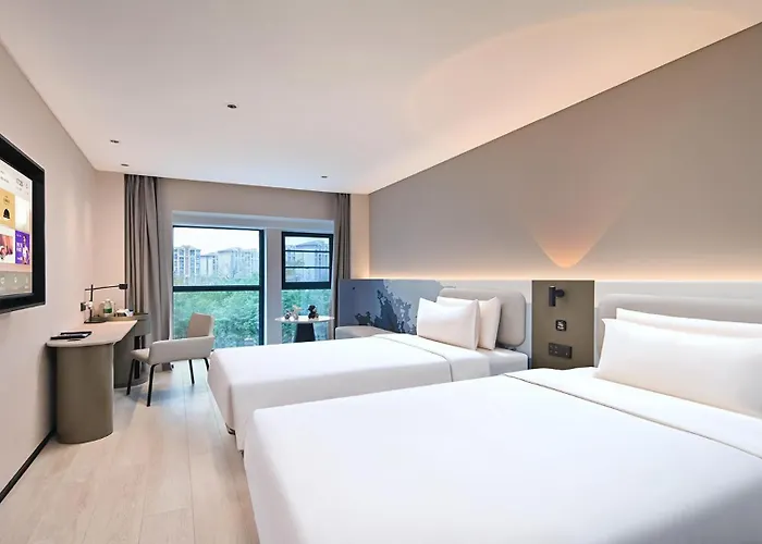 Atour Light Hotel Kunming Huanhu Road Dianchi Convention And Exhibition Center