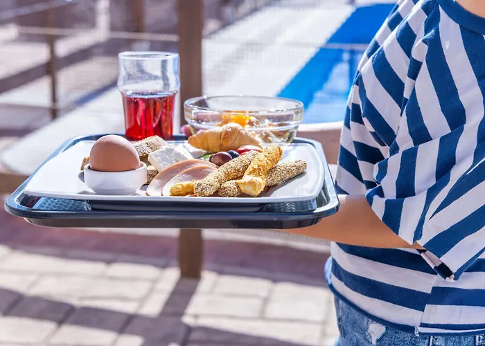 Chios Hotel
