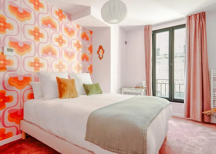 Le Charmant Hotel