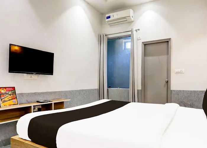 Hotel O Indo Tiger