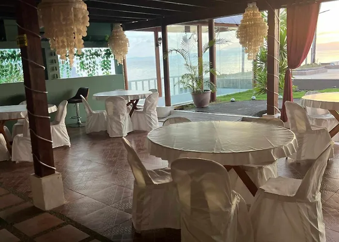 Costa De Leticia