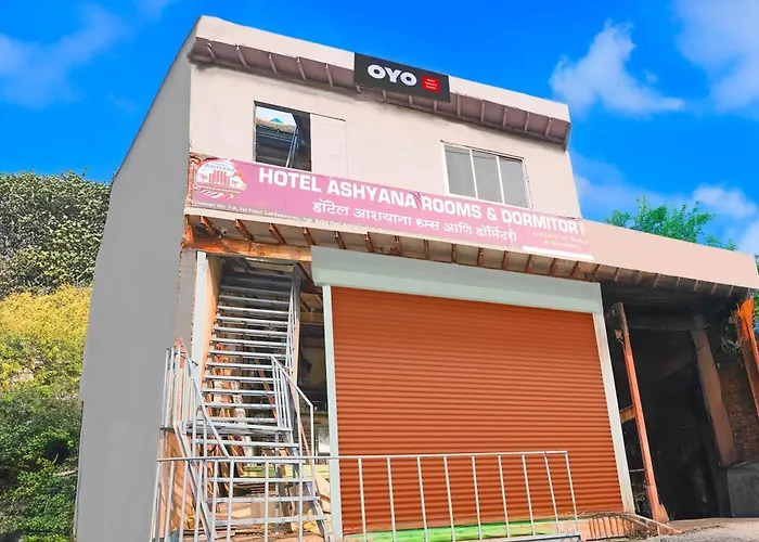Hotel O Ashyana Rooms & Dormitory
