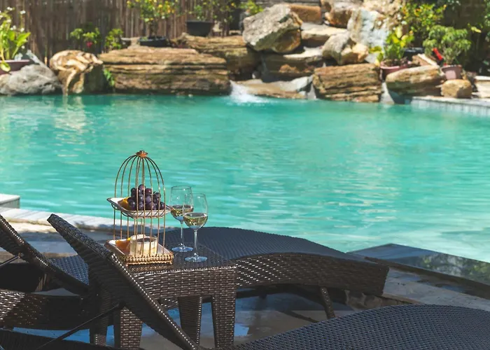 Mai Chau 4 Seasons Hotel&Resort