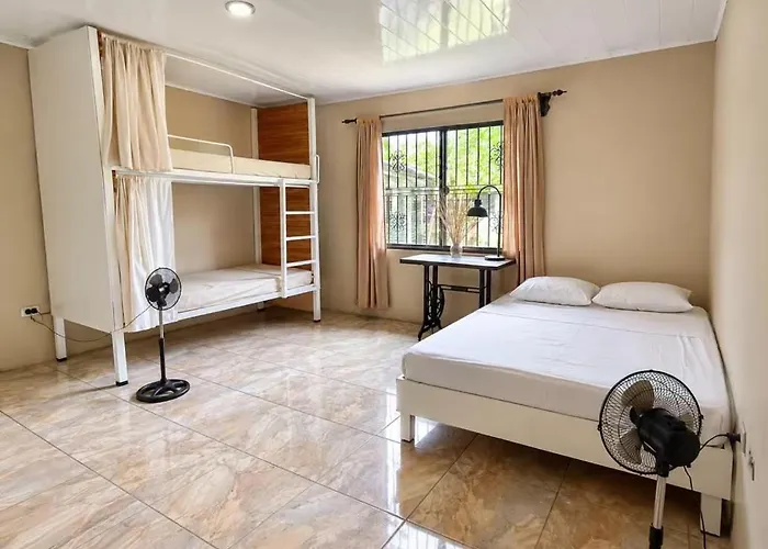 La Casa De Mr