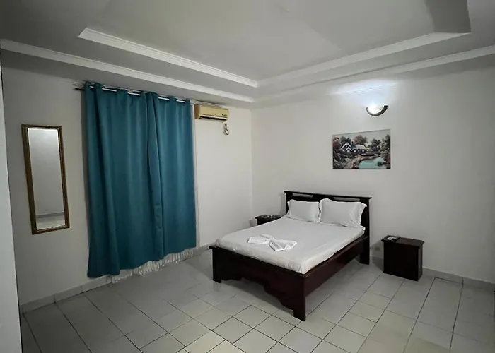 Hotel Chez Marie Oyouma