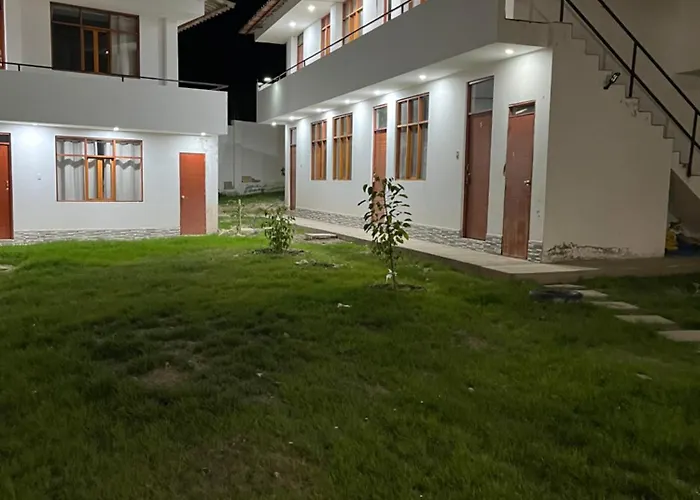 Las Lomas Hotel