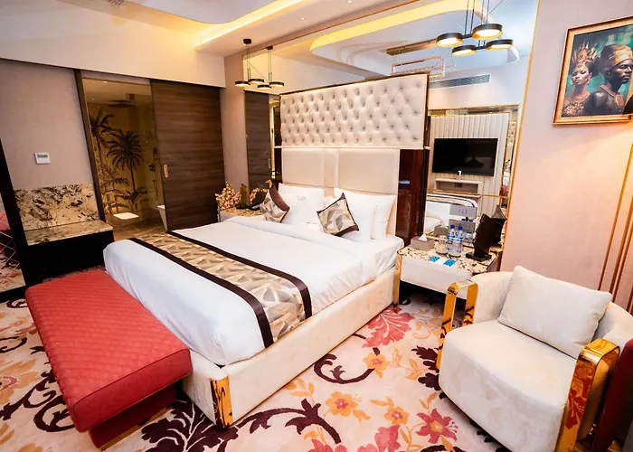 La Belle - The Business Hotel