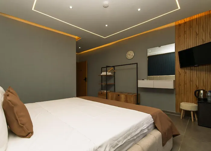 DejaVu Hotel