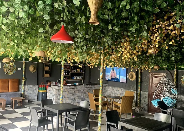 111Suites&Lounge