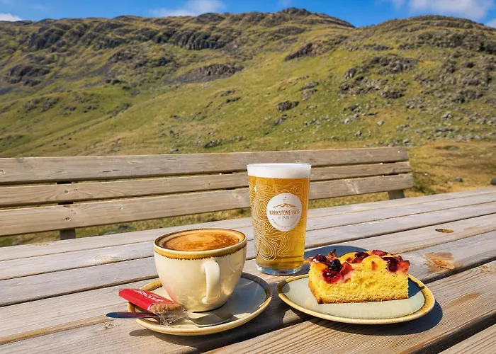 Kirkstone Pass Mountain Rooms - Ambleside With Parking