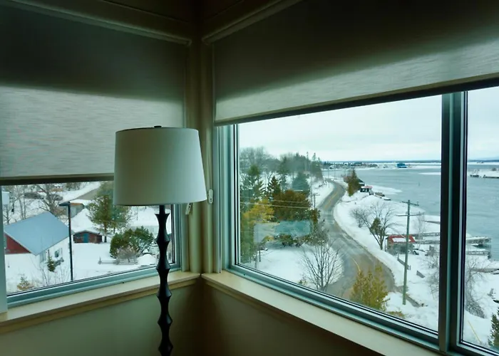 Manitoulin Hotel & Conference Centre
