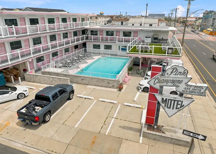 Pink Champagne Motel