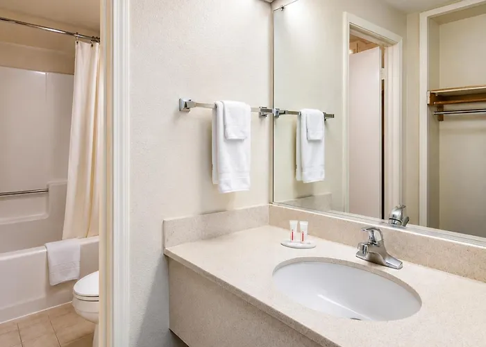 Truestay Inn