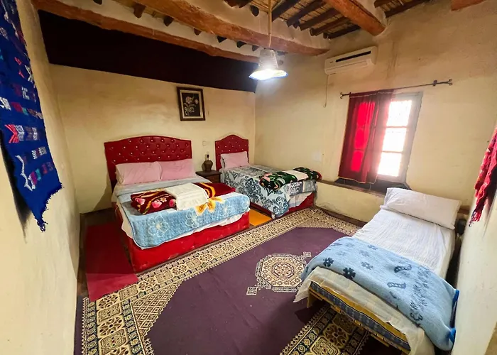 Riad Bouchra