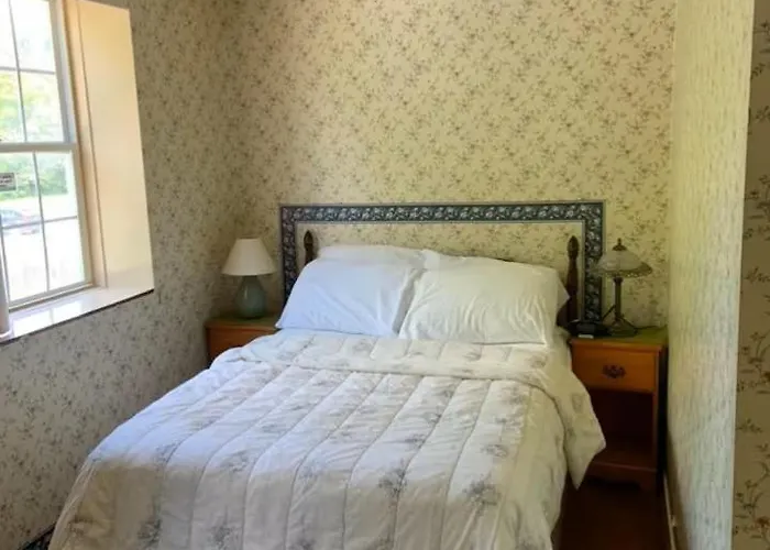 King George Inn Hotel