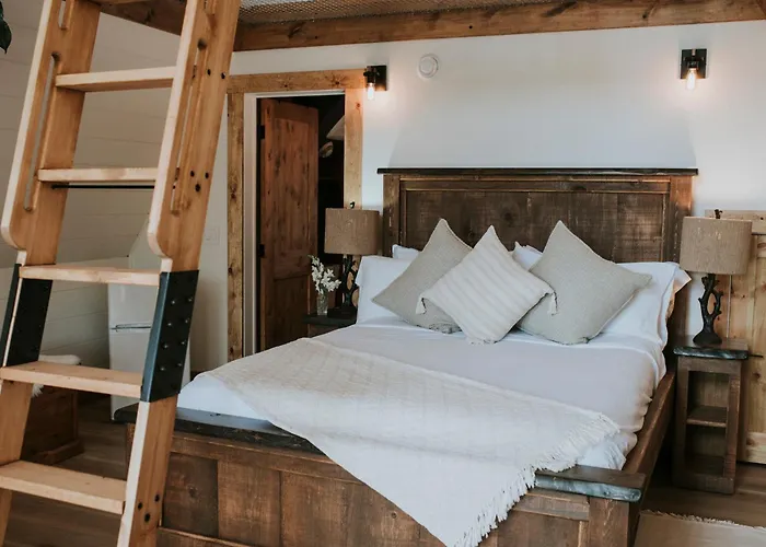 Whispering Springs Wilderness Retreat