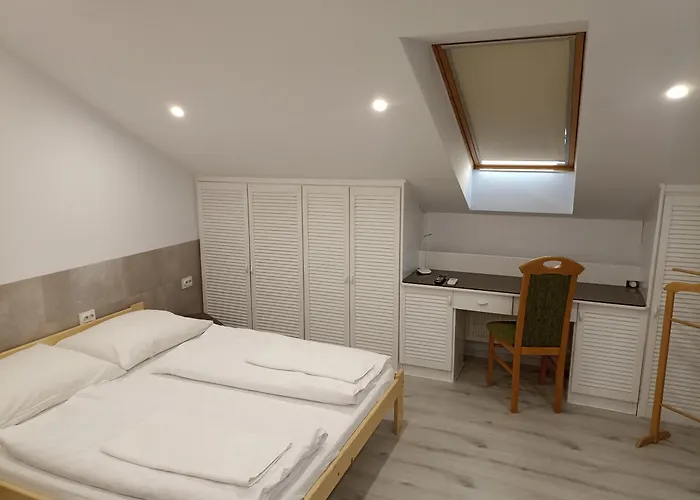 Euro Accommodation