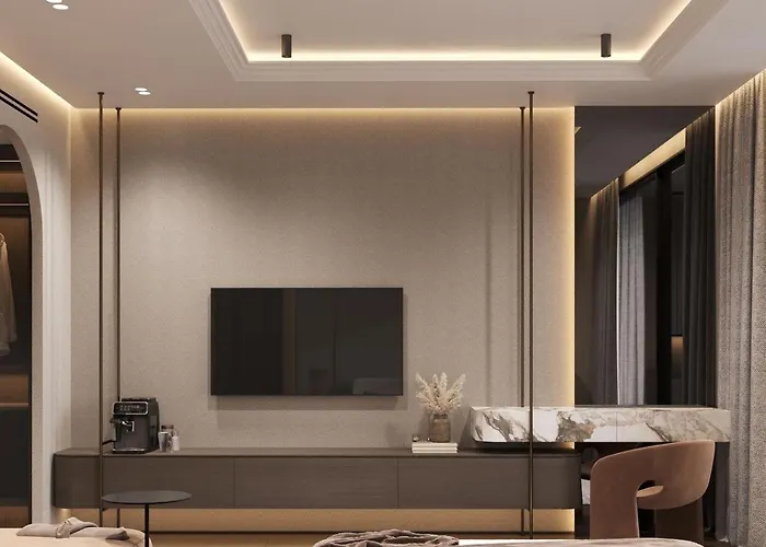 Latyrian Hotel