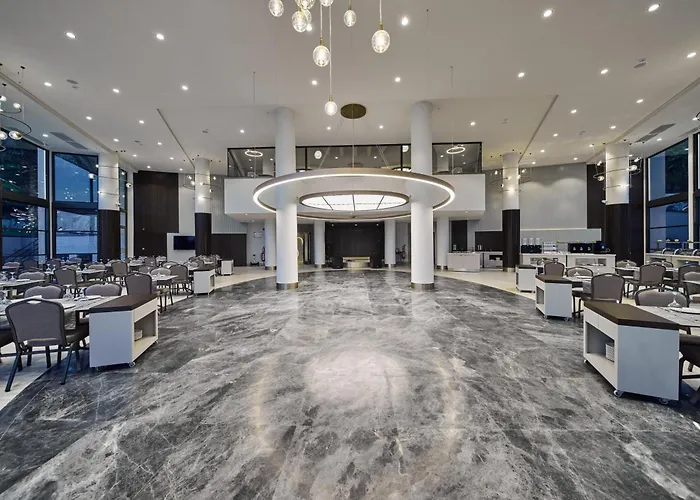 Waveside Hotel