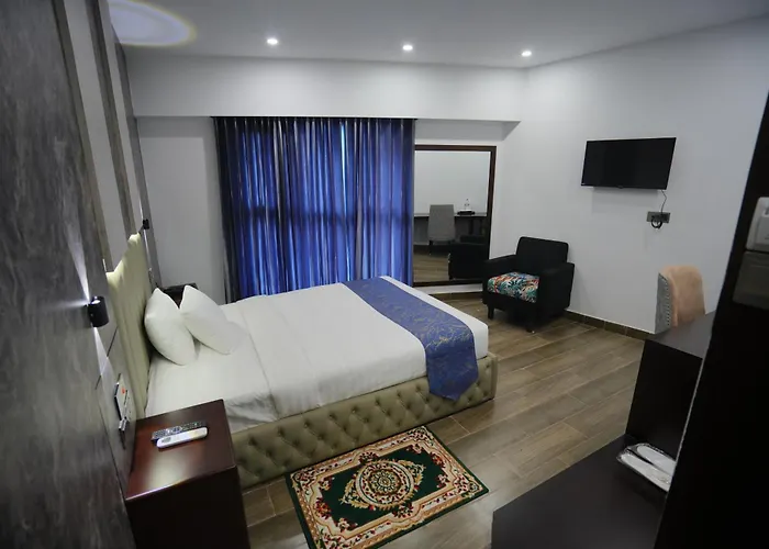 Hotel Crown Park Ltd